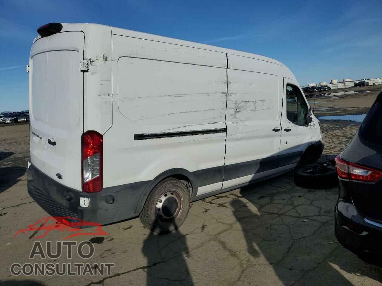 FORD TRANSIT 2019 - 1FTYR2CM4KKA00447