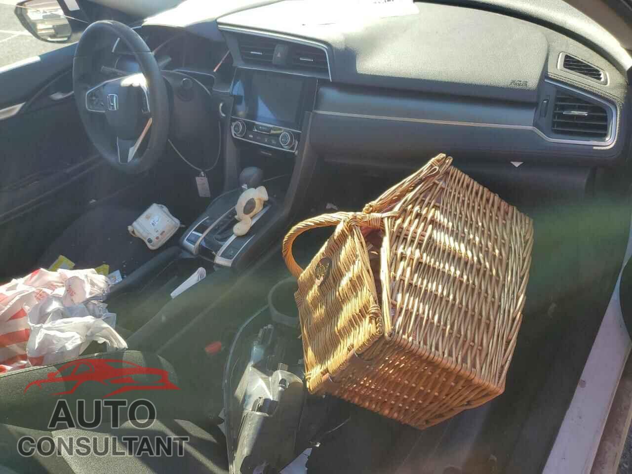 HONDA CIVIC 2017 - 2HGFC2F70HH563172