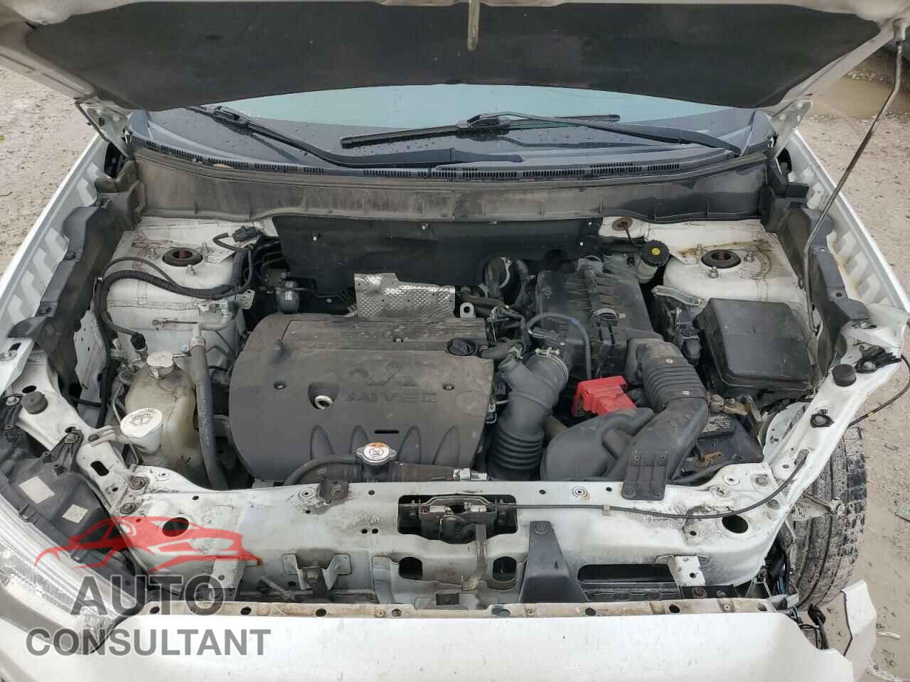 MITSUBISHI OUTLANDER 2015 - 4A4AP3AU2FE044198
