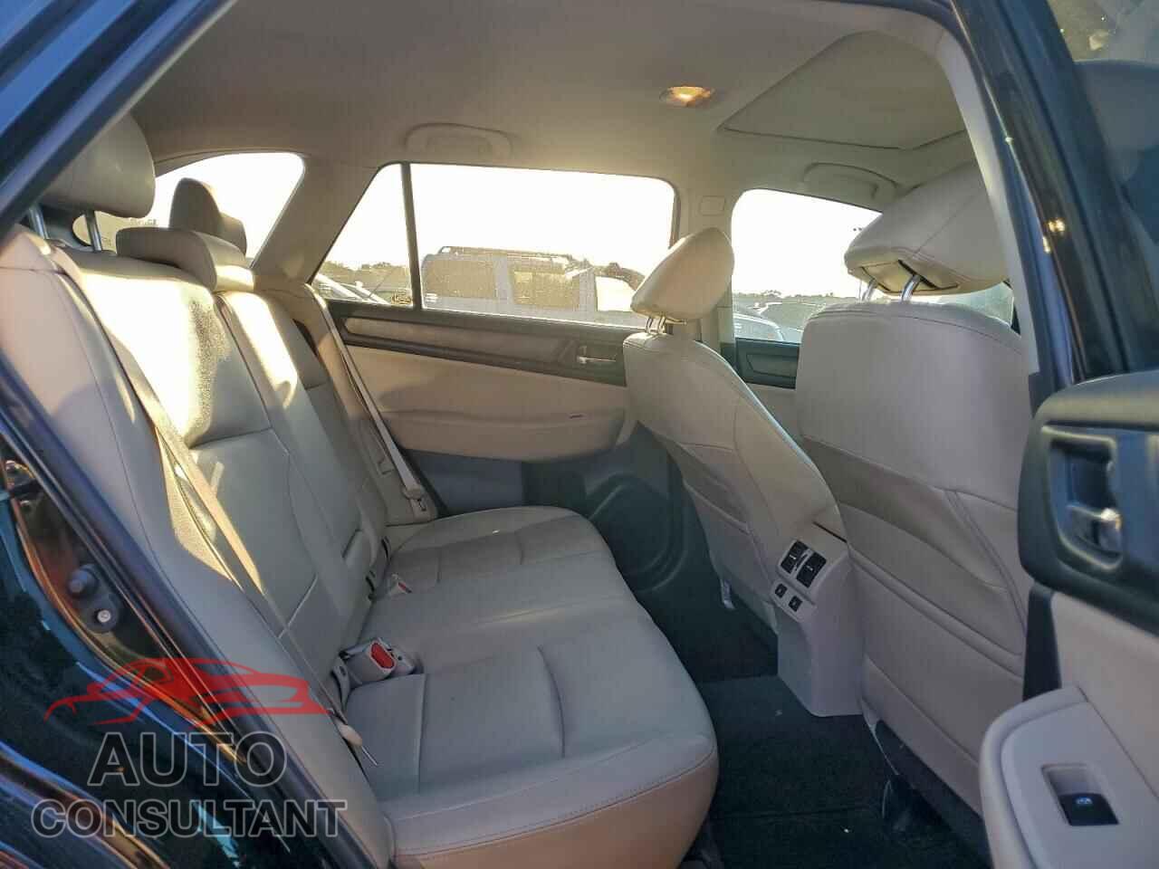 SUBARU OUTBACK 2017 - 4S4BSANC9H3204524