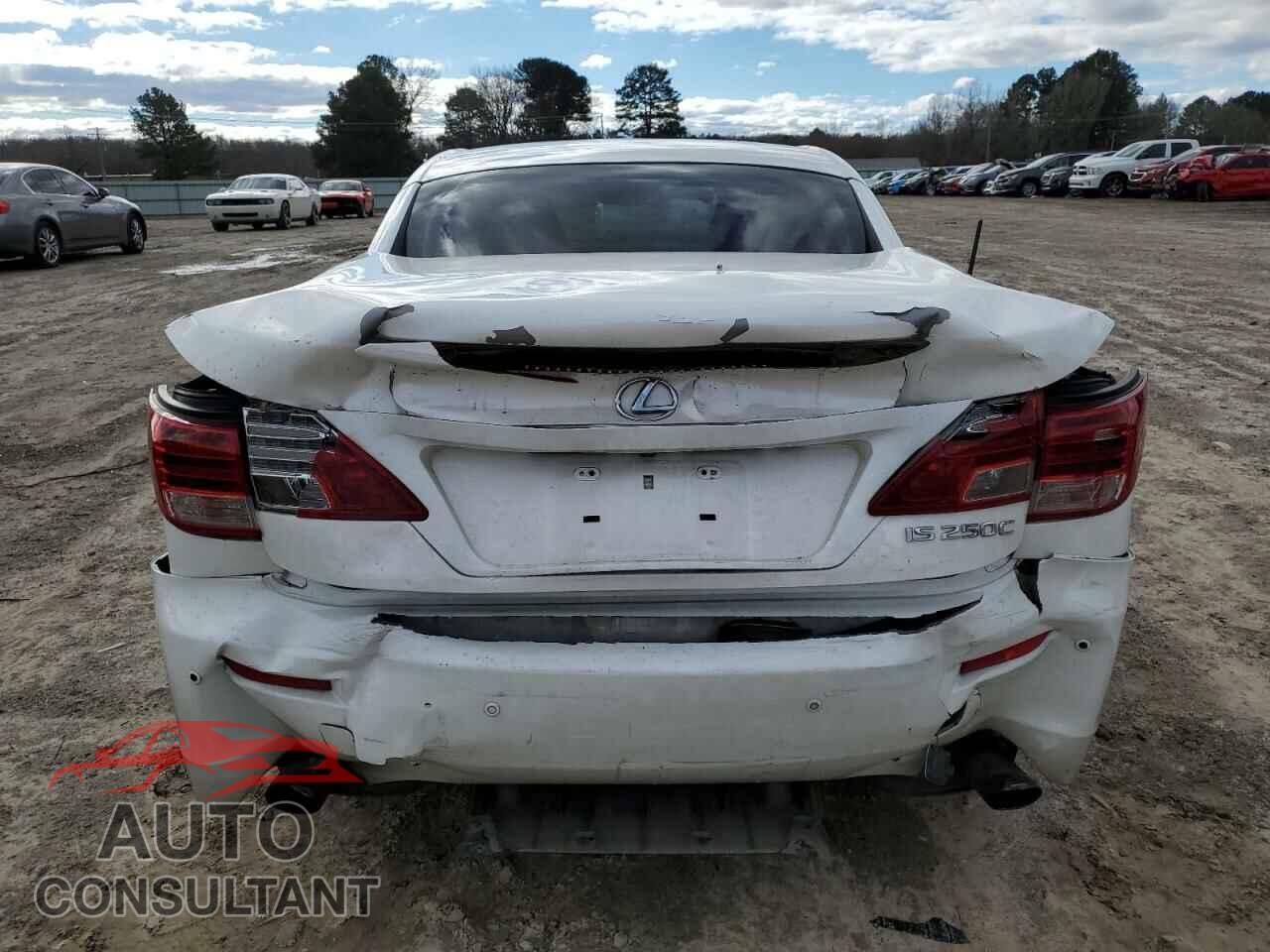 LEXUS IS 2011 - JTHFF2C21B2517458