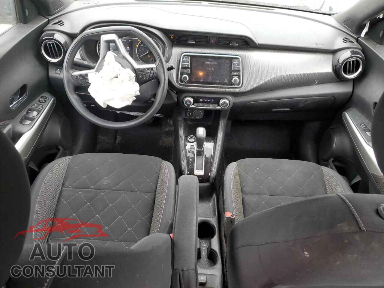 NISSAN KICKS 2019 - 3N1CP5CU3KL532940