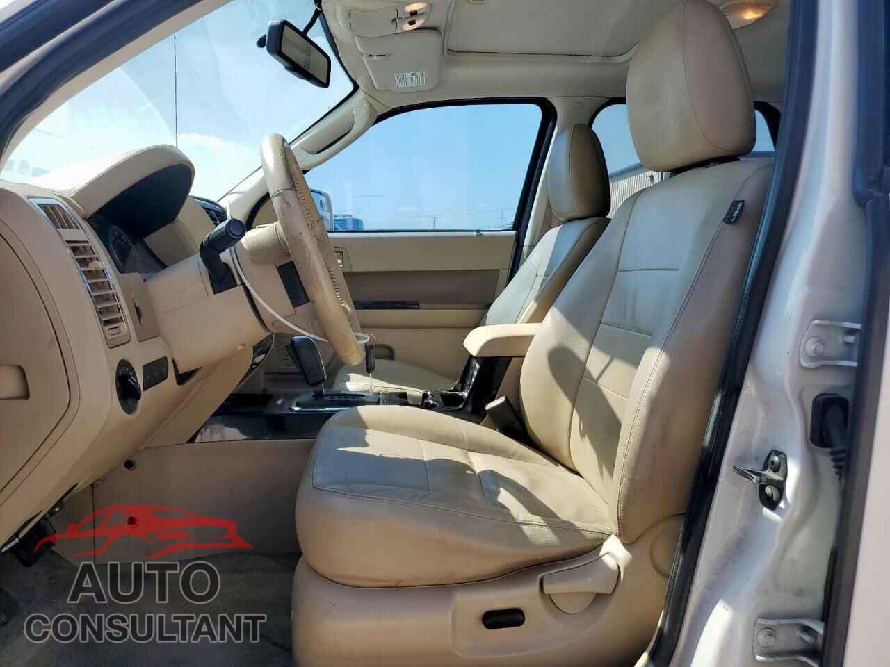 FORD ESCAPE 2010 - 1FMCU0EG0AKB81402
