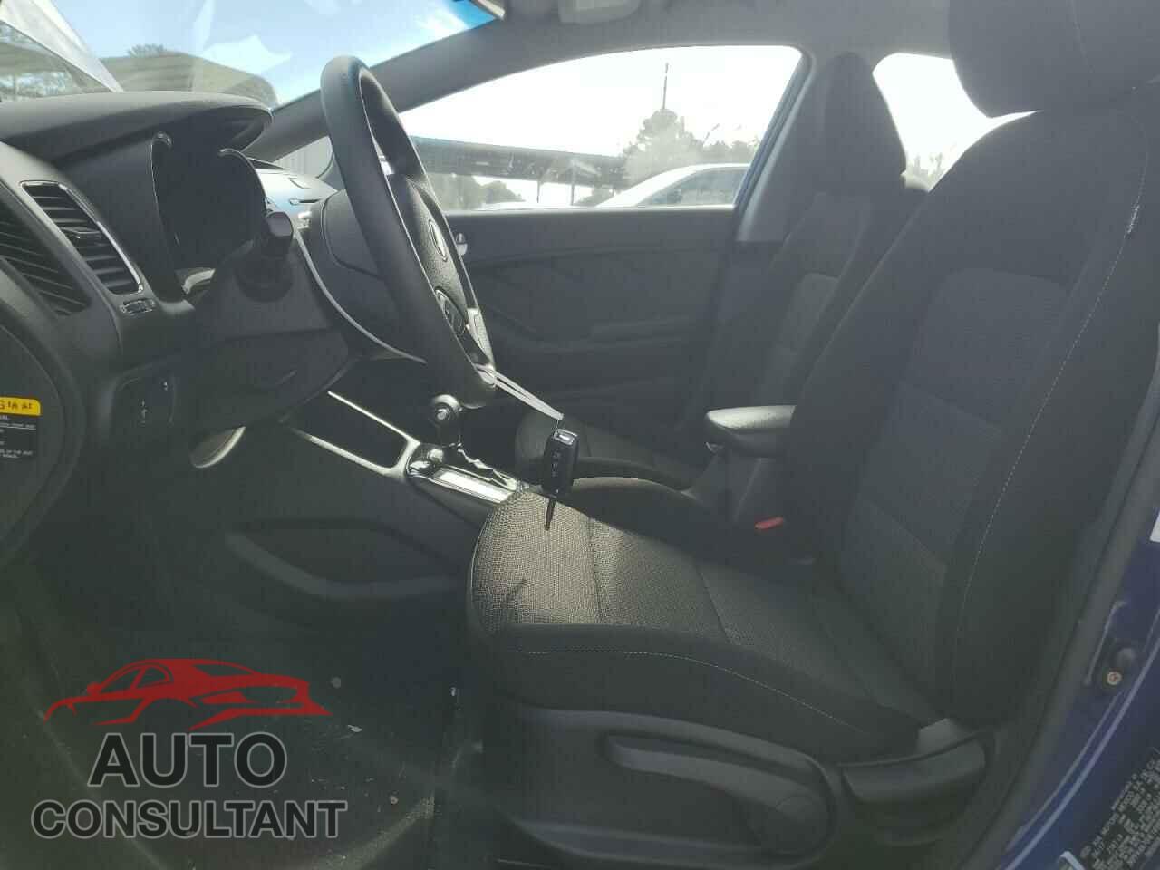 KIA FORTE 2017 - 3KPFK4A70HE149955