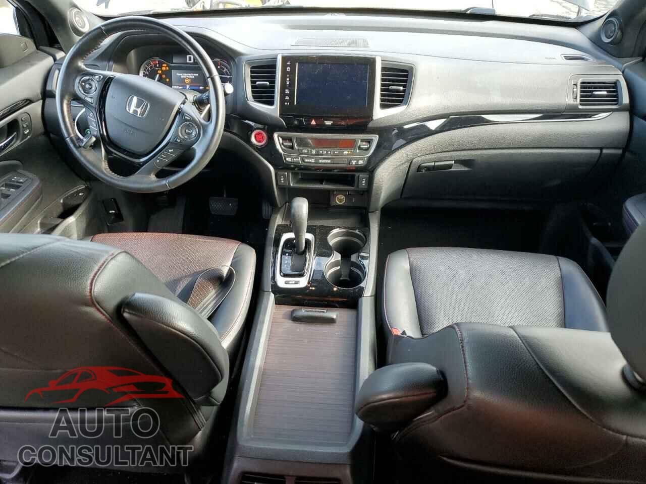 HONDA RIDGELINE 2018 - 5FPYK3F83JB011693