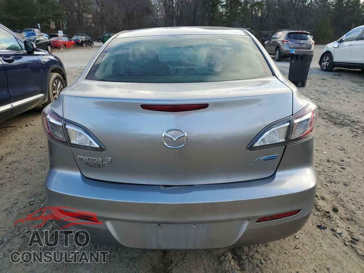 MAZDA 3 2013 - JM1BL1UP8D1833509
