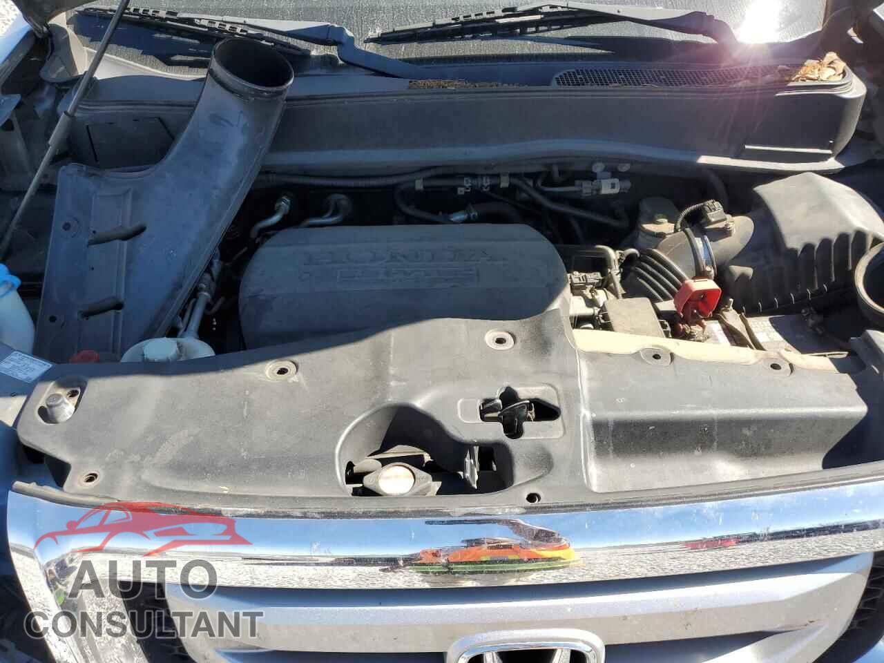 HONDA PILOT 2011 - 5FNYF4H9XBB059279