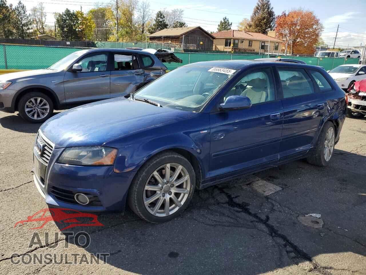 AUDI A3 2013 - WAUMFBFM2DA031706