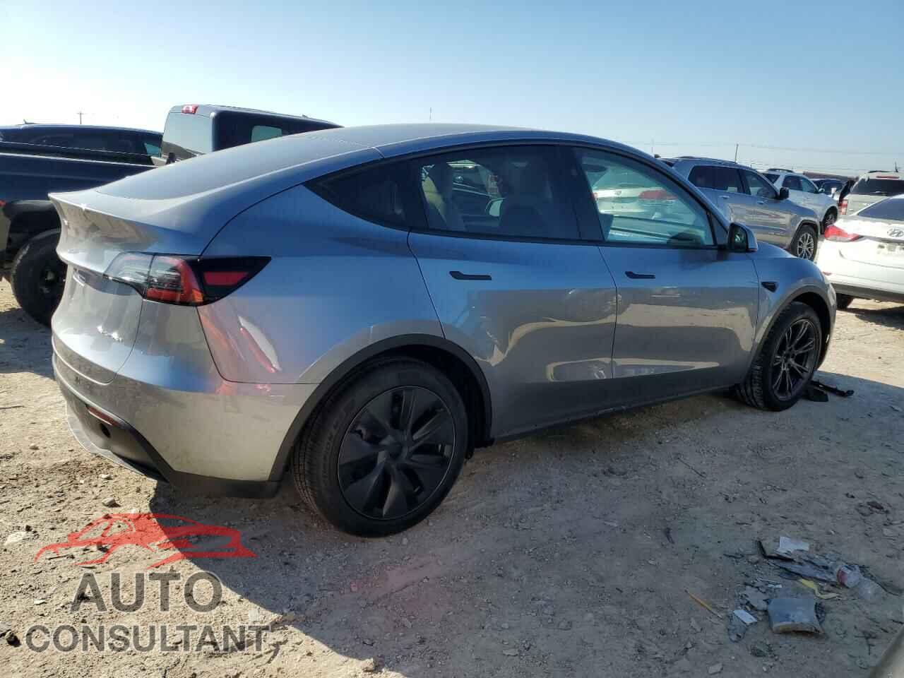 TESLA MODEL Y 2024 - 7SAYGDEE4RA319460