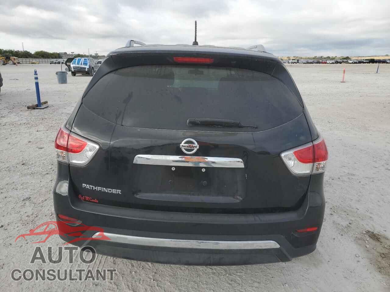 NISSAN PATHFINDER 2015 - 5N1AR2MN6FC723494