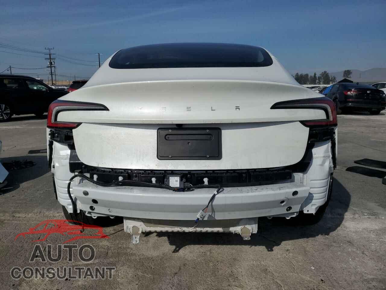 TESLA MODEL 3 2024 - 5YJ3E1EA6RF747851