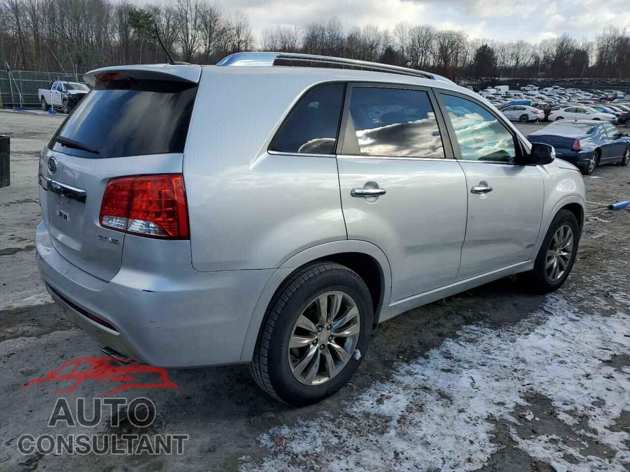 KIA SORENTO 2011 - 5XYKWDA2XBG121436
