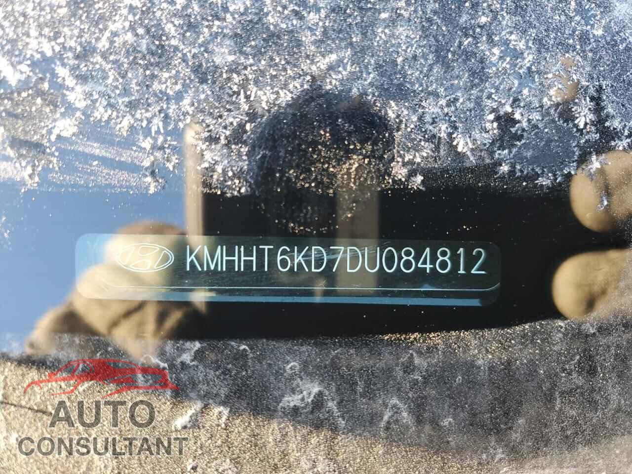 HYUNDAI GENESIS 2013 - KMHHT6KD7DU084812