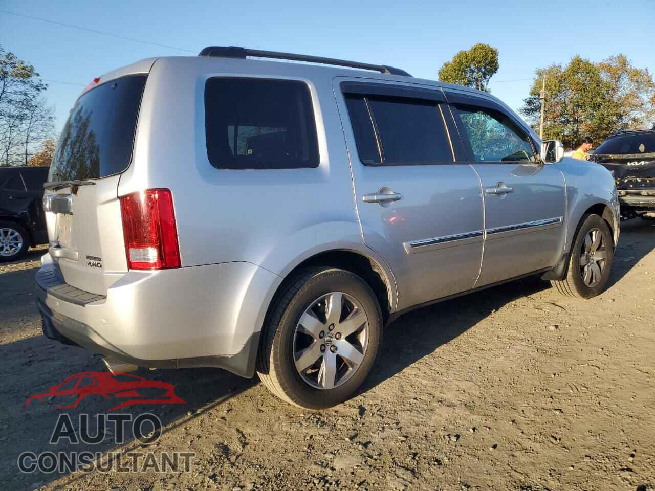 HONDA PILOT 2013 - 5FNYF4H92DB063460