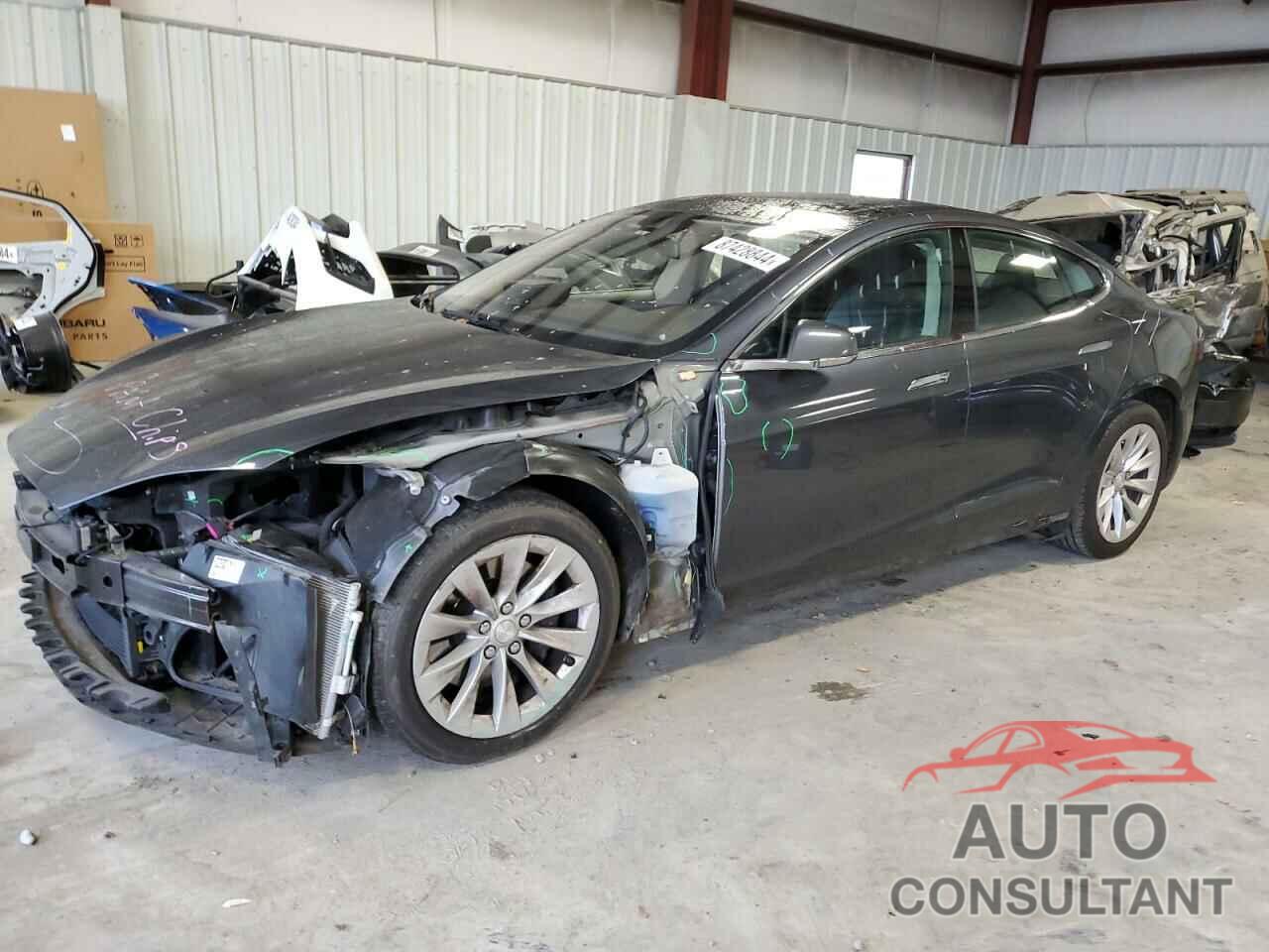 TESLA MODEL S 2016 - 5YJSA1E2XGF160422