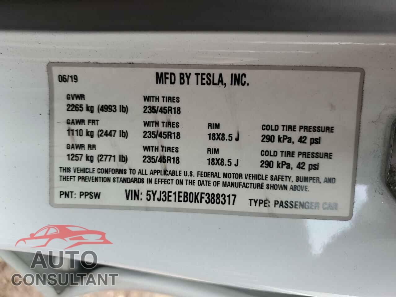 TESLA MODEL 3 2019 - 5YJ3E1EB0KF388317