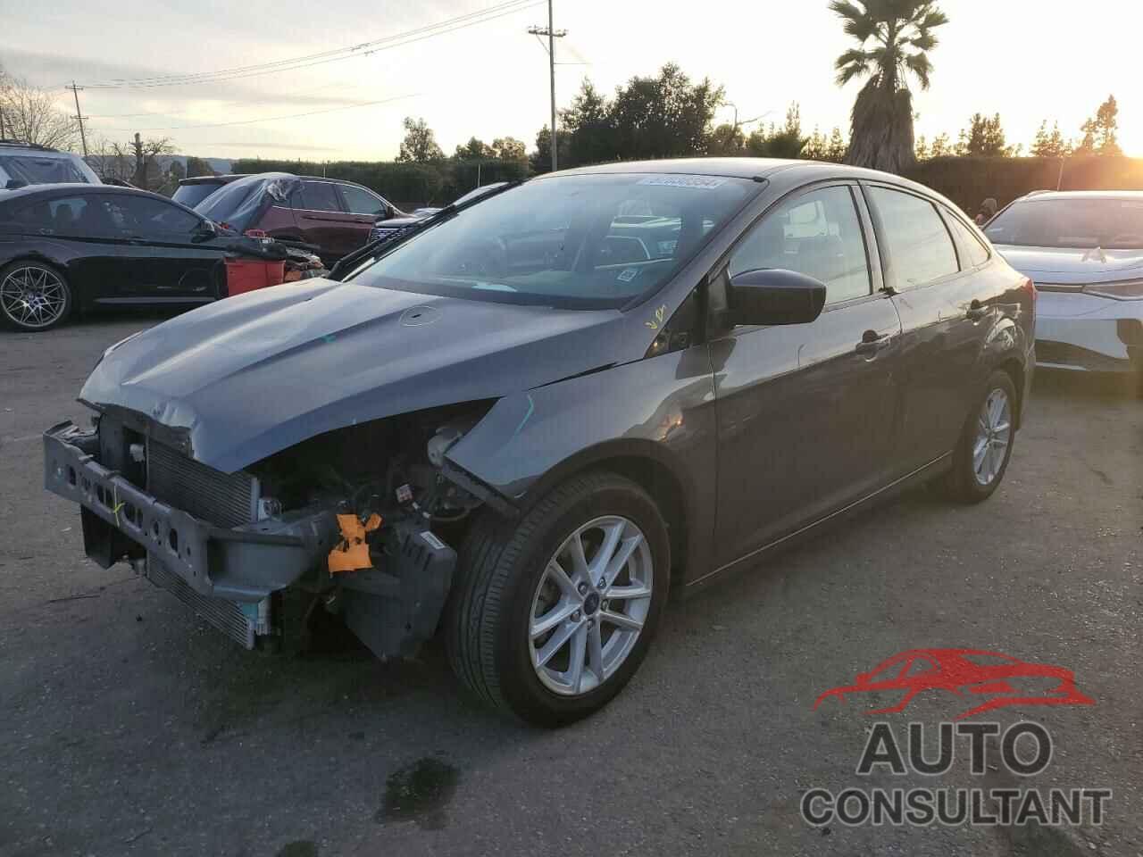FORD FOCUS 2018 - 1FADP3FE7JL257292