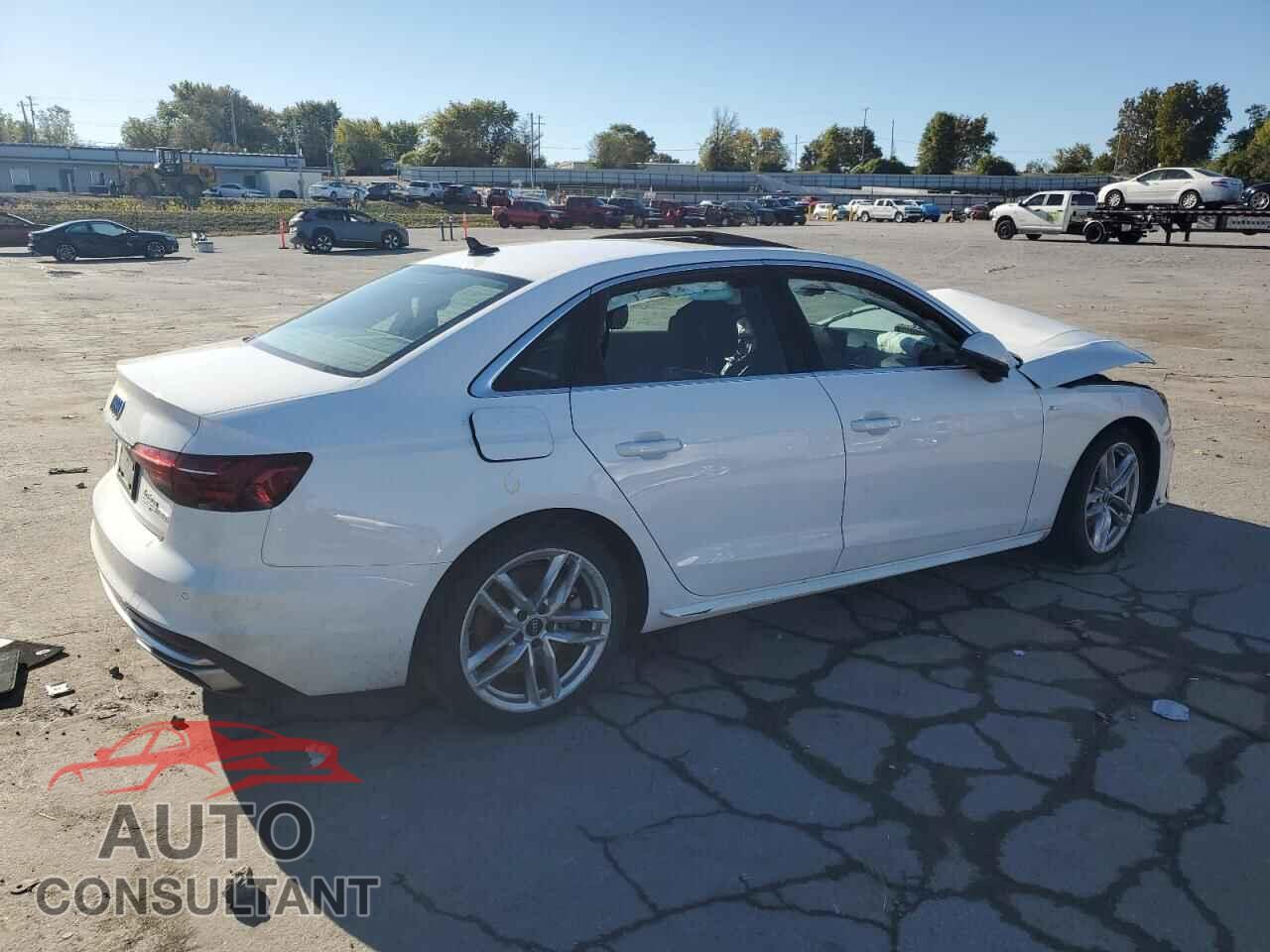 AUDI A4 2022 - WAUEAAF48NN015372