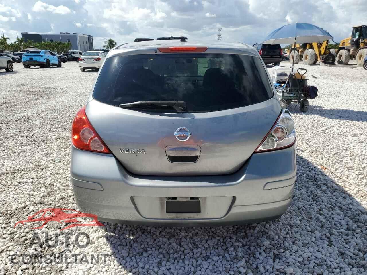 NISSAN VERSA 2011 - 3N1BC1CP1BL374690