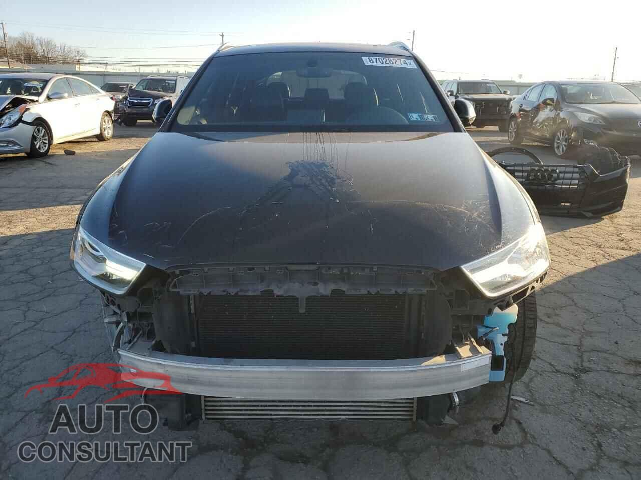 AUDI Q3 2018 - WA1BCCFS5JR032153