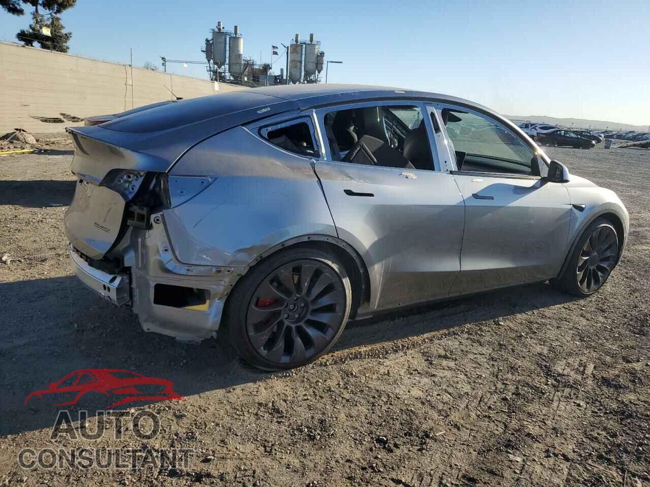 TESLA MODEL Y 2024 - 7SAYGDEF0RA292511