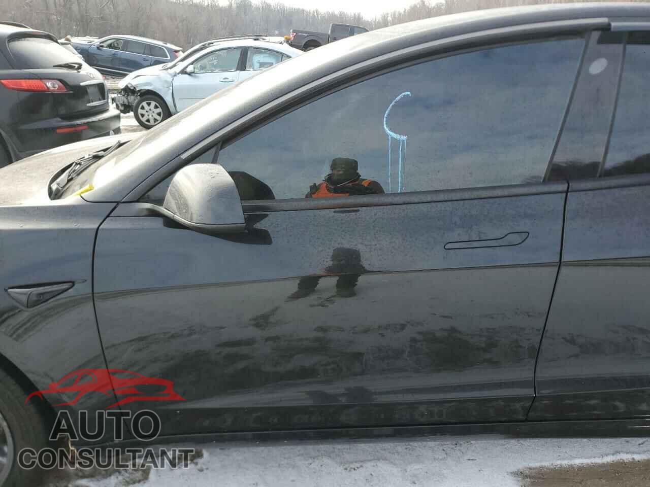 TESLA MODEL 3 2023 - 5YJ3E1EA7PF452559
