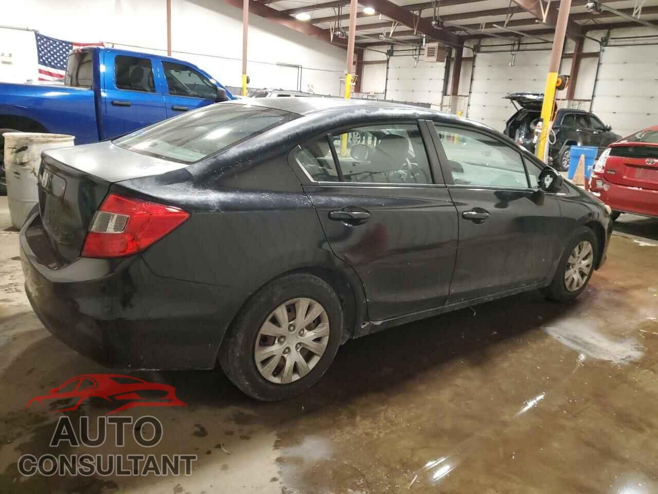 HONDA CIVIC 2012 - 2HGFB2F52CH575043