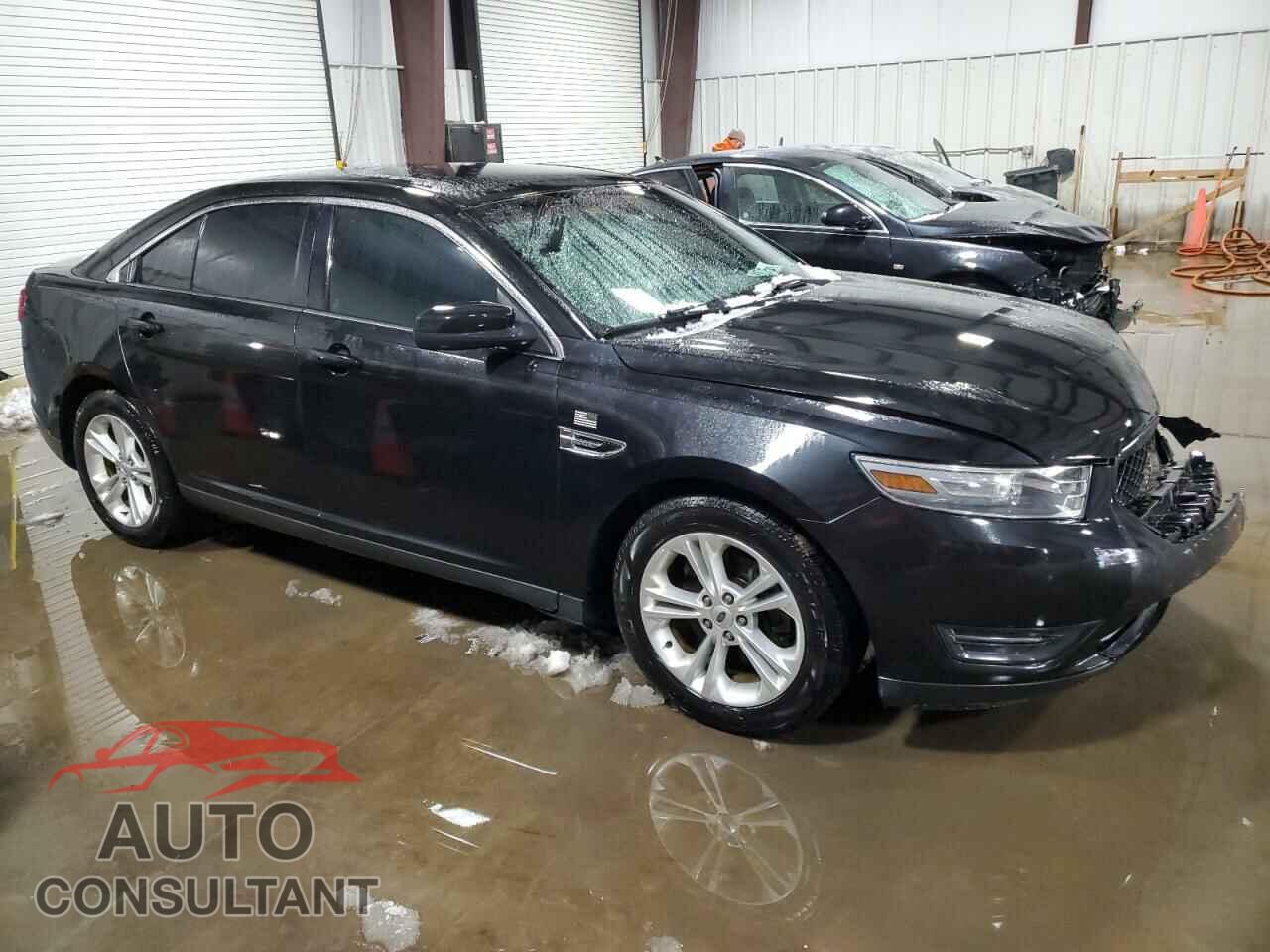 FORD TAURUS 2014 - 1FAHP2E84EG106853