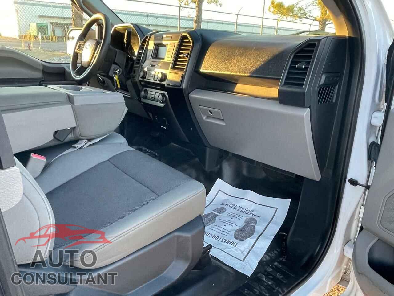 FORD F-150 2017 - 1FTEX1CF8HKD53335