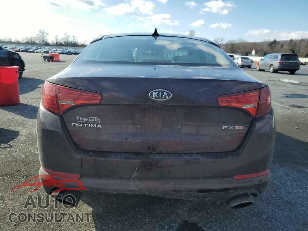 KIA OPTIMA 2011 - KNAGN4A71B5168364
