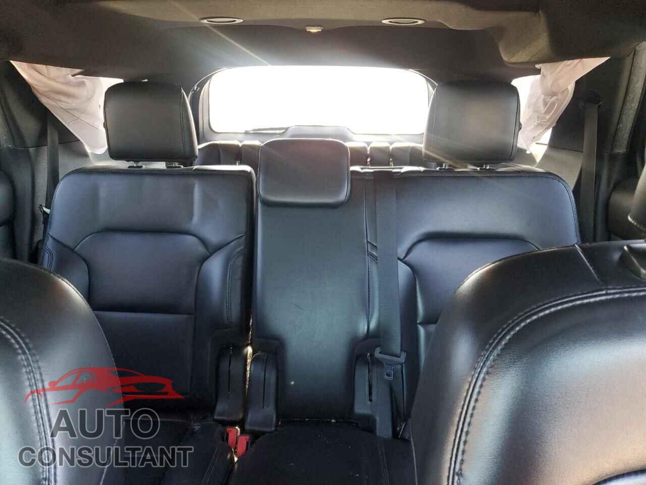 FORD EXPLORER 2019 - 1FM5K8D85KGA67875