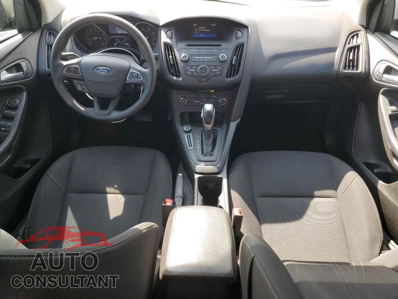FORD FOCUS 2016 - 1FADP3F22GL312326