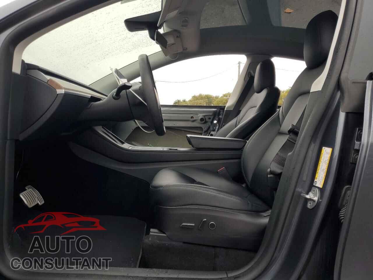 TESLA MODEL Y 2022 - 7SAYGDEF2NF549634