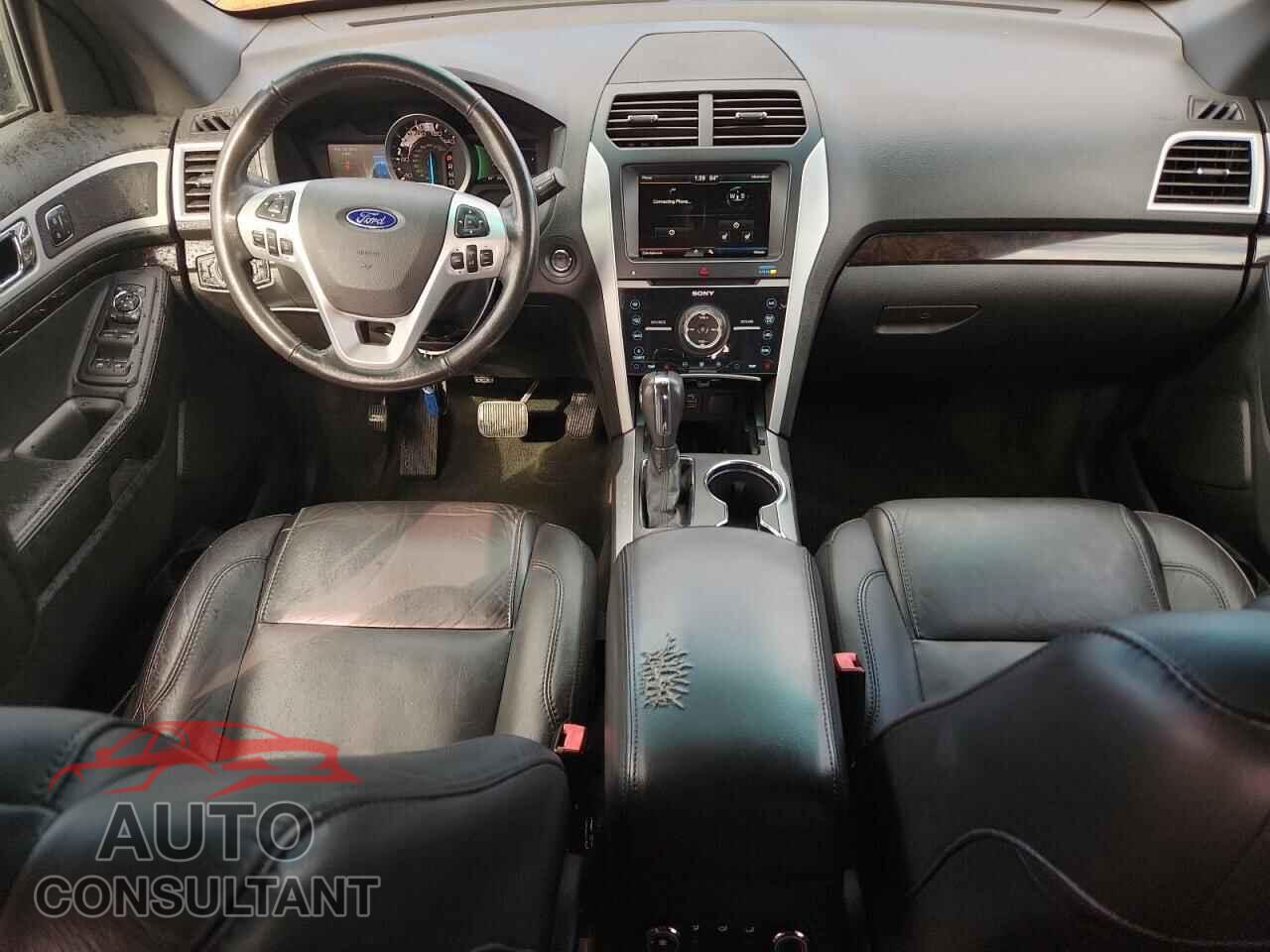 FORD EXPLORER 2015 - 1FM5K7F82FGB98047