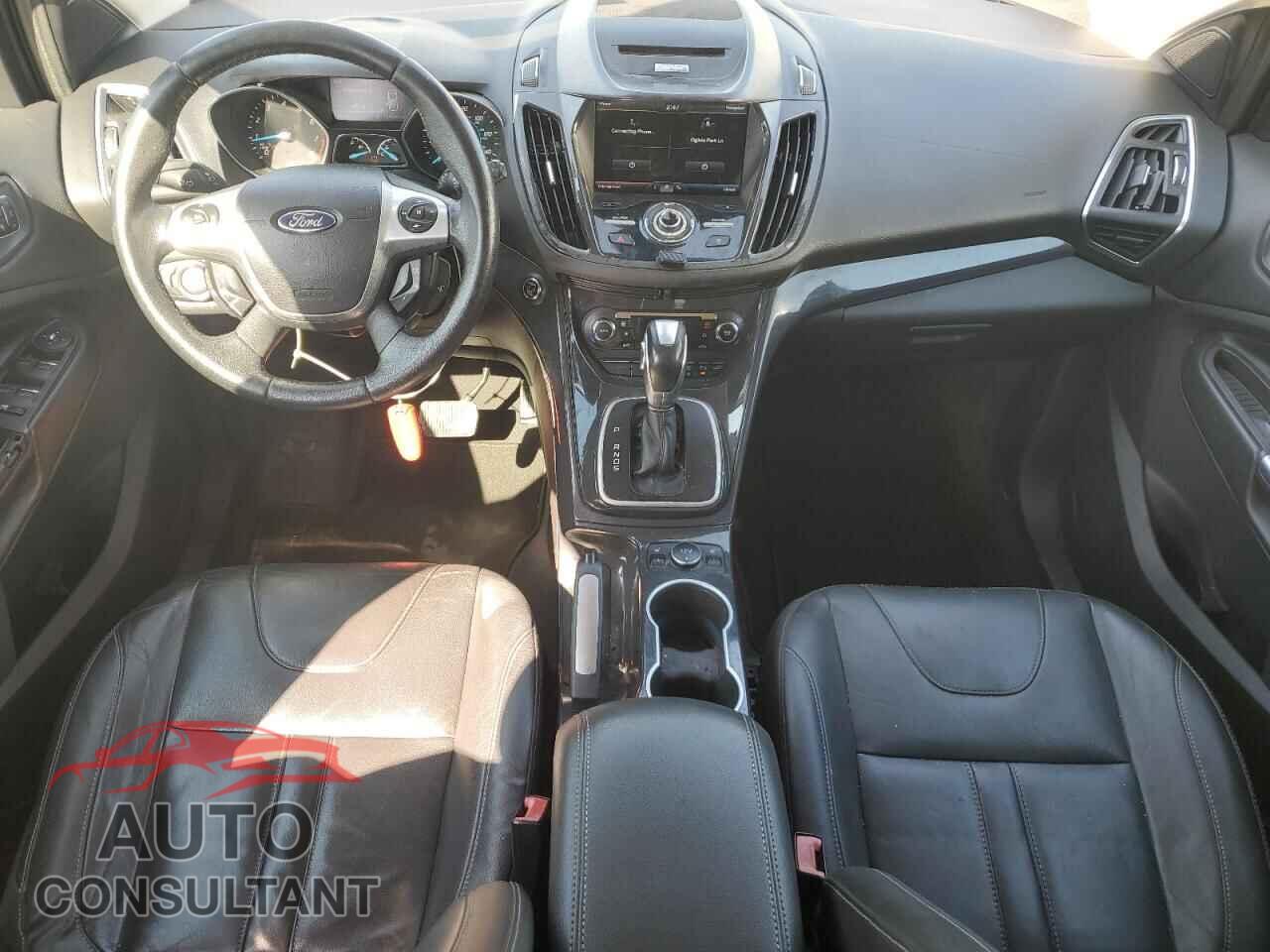FORD ESCAPE 2013 - 1FMCU9J95DUD29967