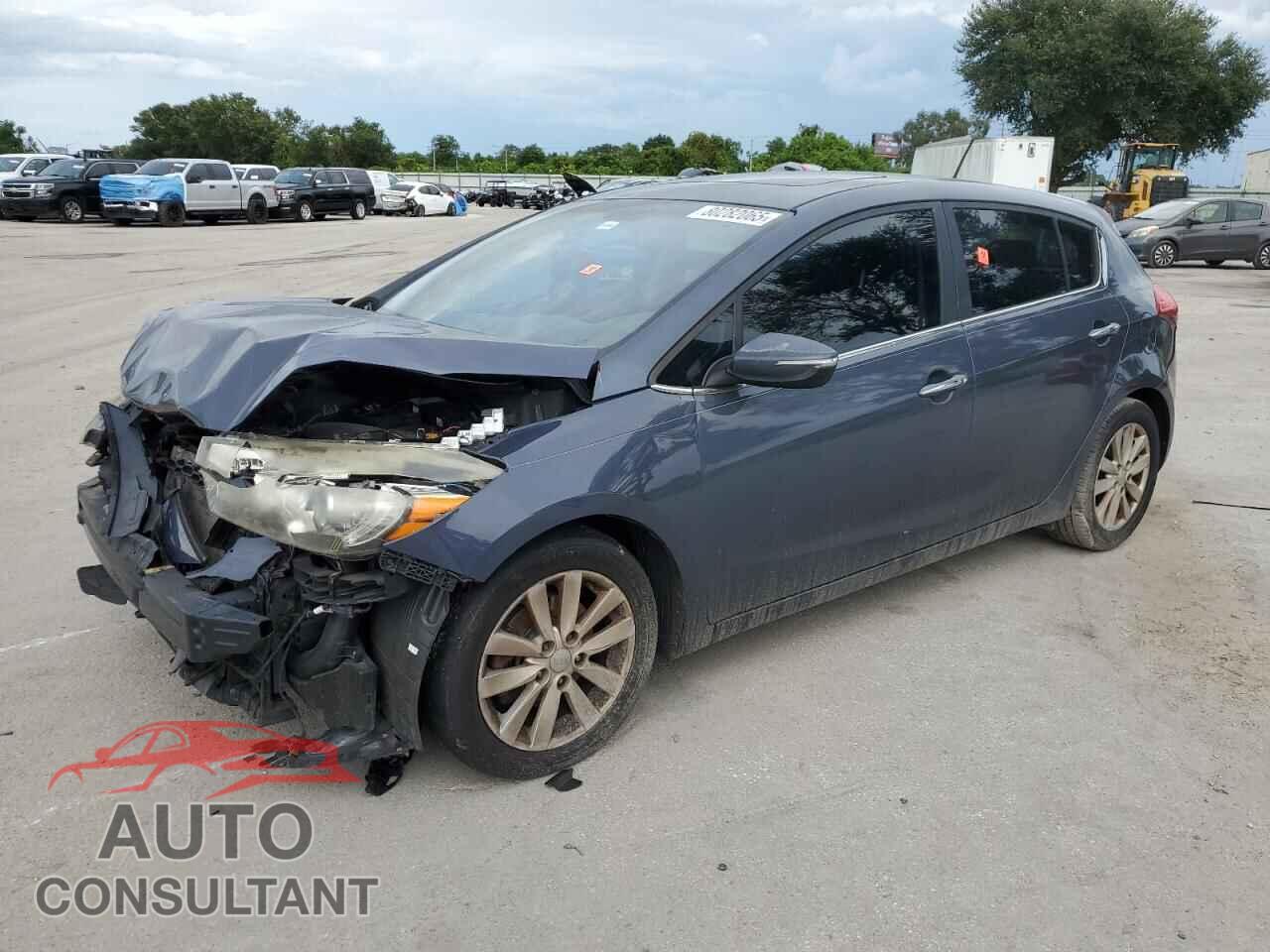 KIA FORTE 2015 - KNAFX5A87F5347552
