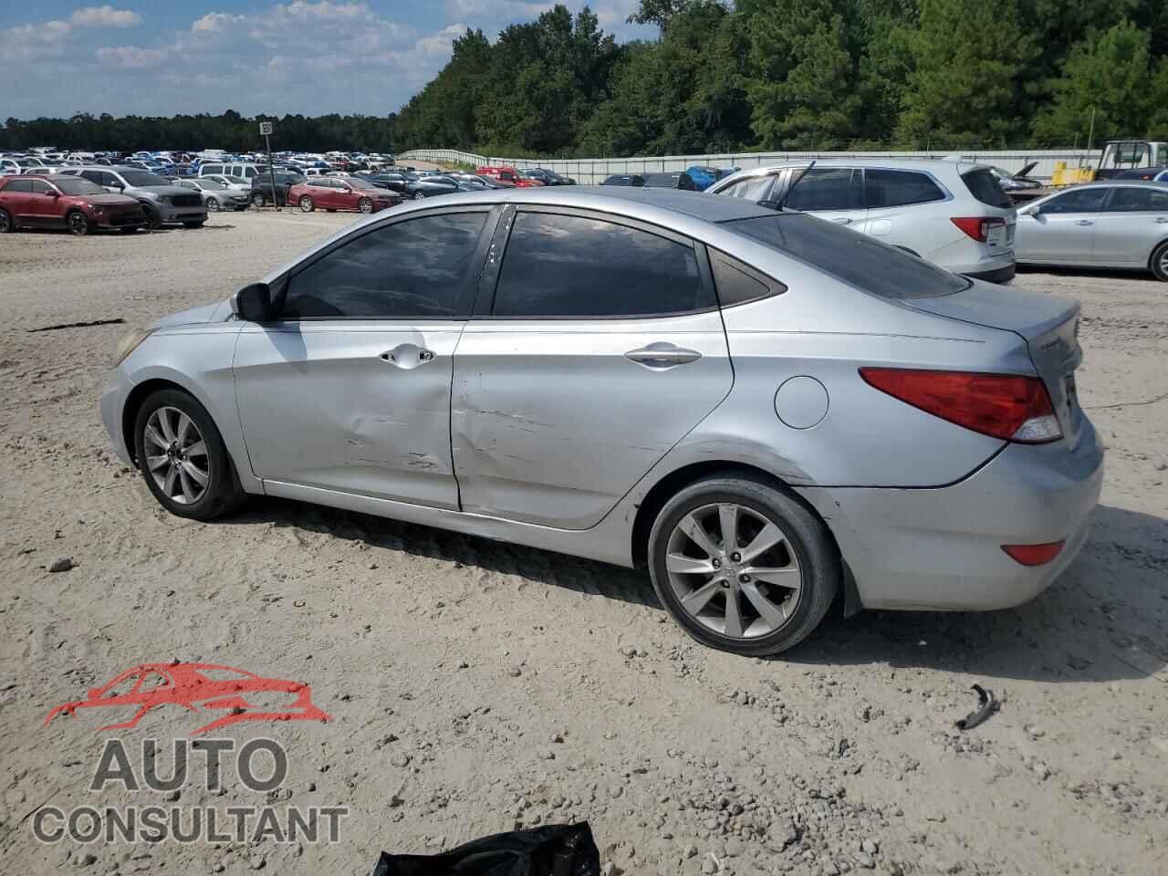 HYUNDAI ACCENT 2012 - KMHCU4AE2CU159601