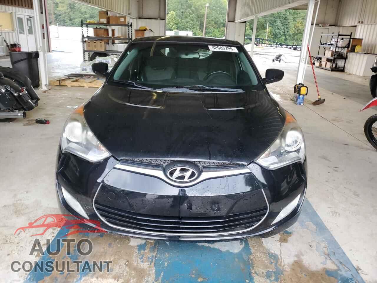 HYUNDAI VELOSTER 2013 - KMHTC6AD8DU154118