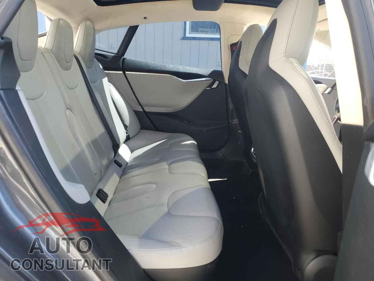 TESLA MODEL S 2015 - 5YJSA1H12FF083546