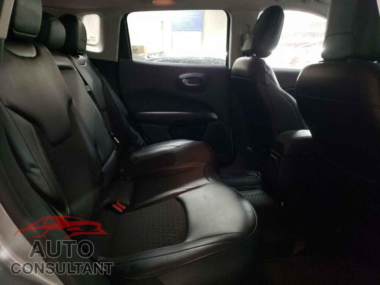 JEEP COMPASS 2020 - 3C4NJDBB8LT252160