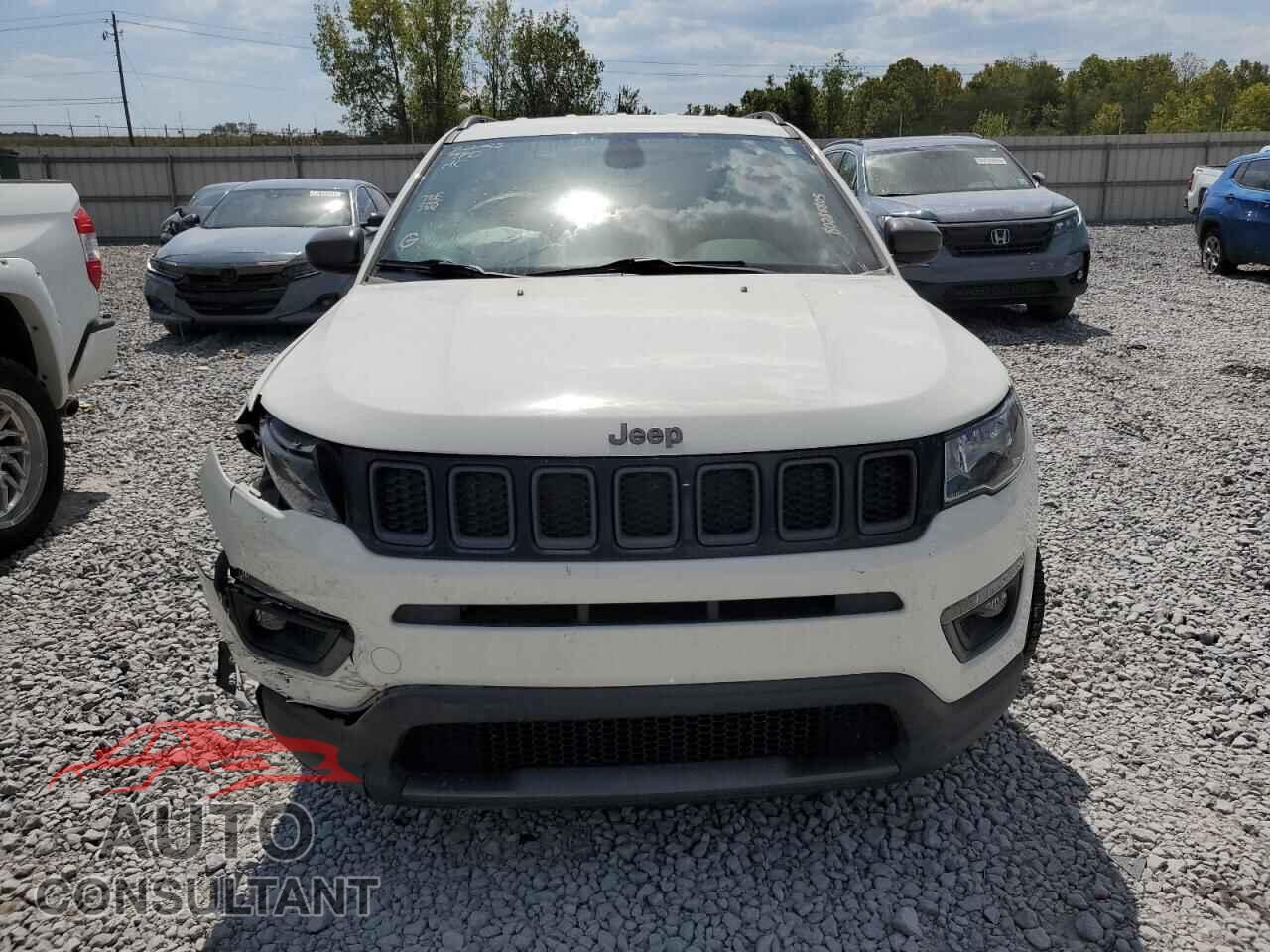 JEEP COMPASS 2021 - 3C4NJCEB5MT564119