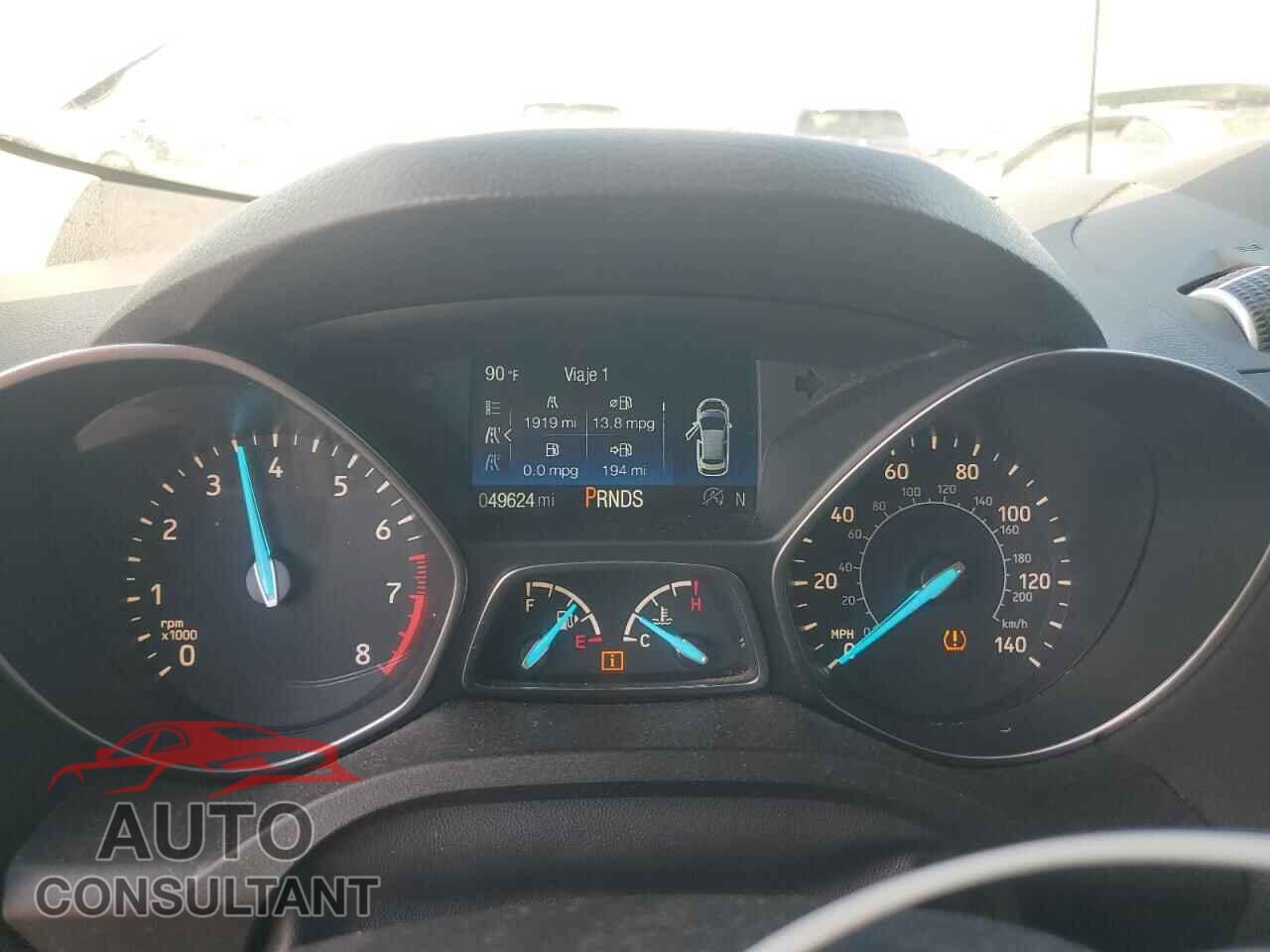 FORD ESCAPE 2017 - 1FMCU9J98HUE57772