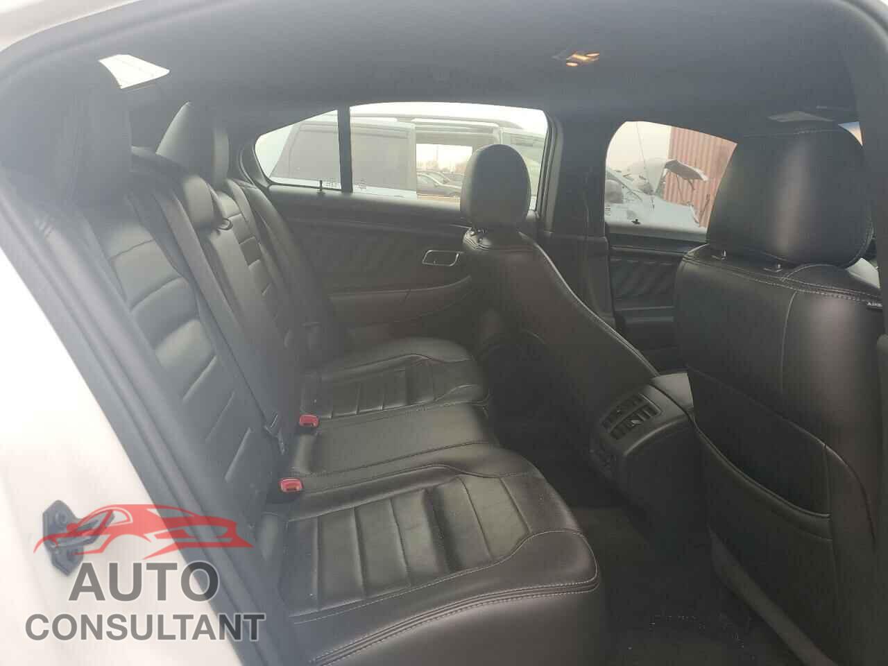 FORD TAURUS 2013 - 1FAHP2KT4DG174027