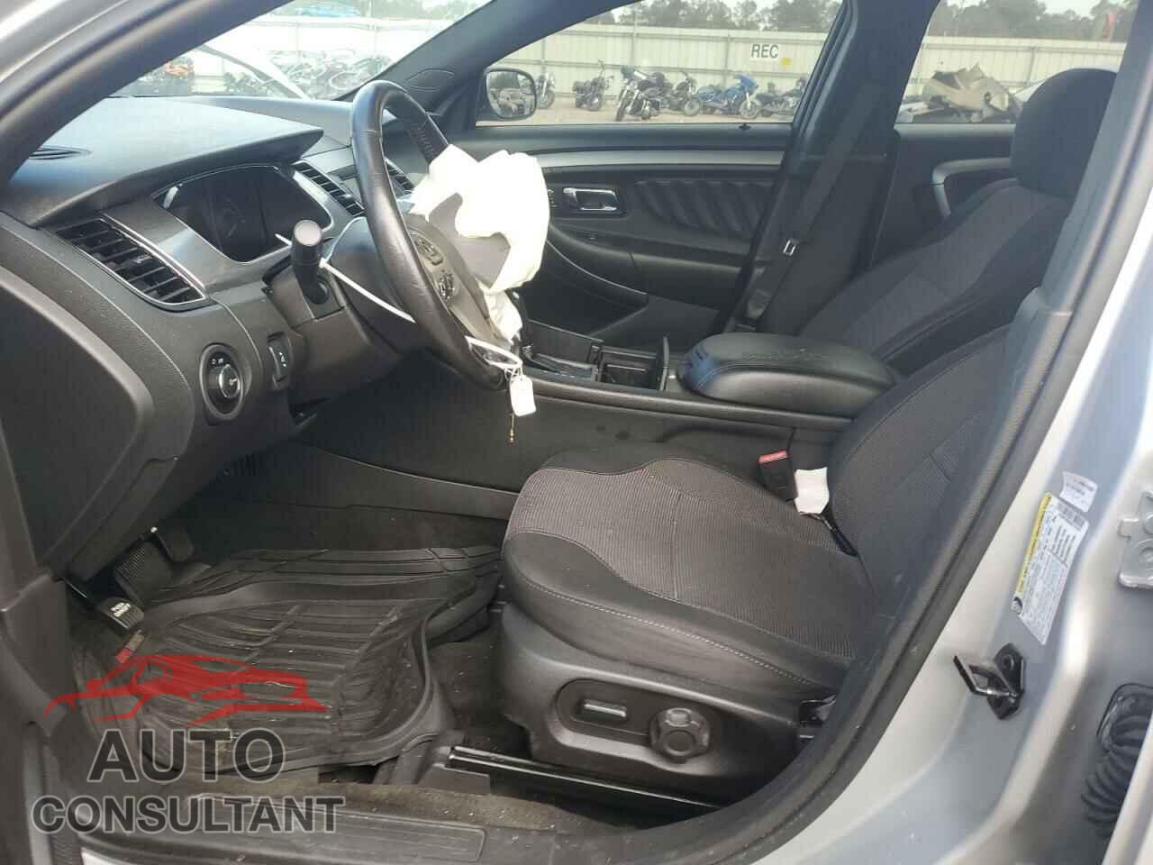 FORD TAURUS 2016 - 1FAHP2E89GG125787