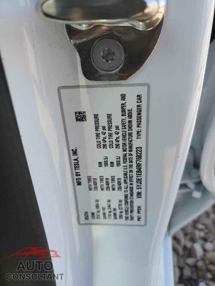 TESLA MODEL 3 2024 - 5YJ3E1EB4RF768223