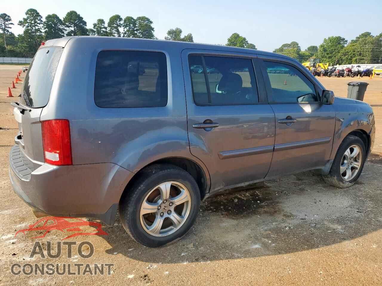 HONDA PILOT 2015 - 5FNYF3H43FB030629