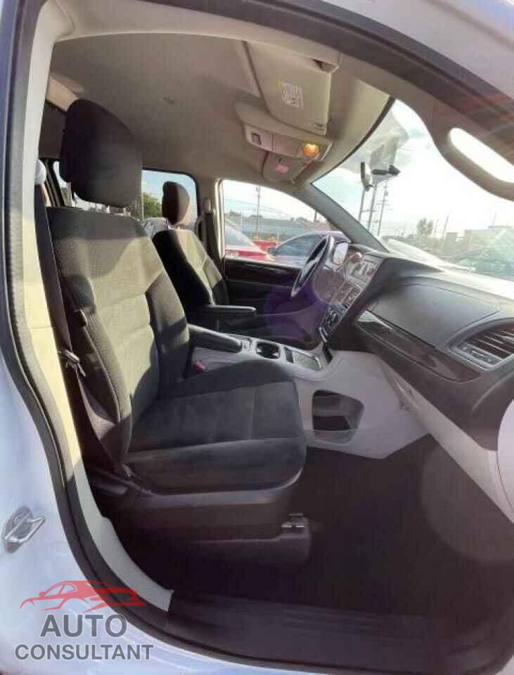 DODGE CARAVAN 2016 - 2C4RDGCG1GR235228