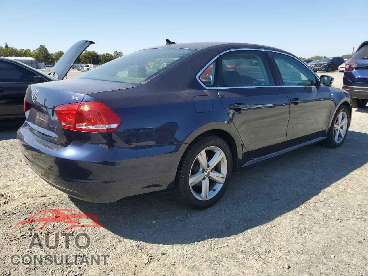 VOLKSWAGEN PASSAT 2014 - 1VWAT7A39EC036818