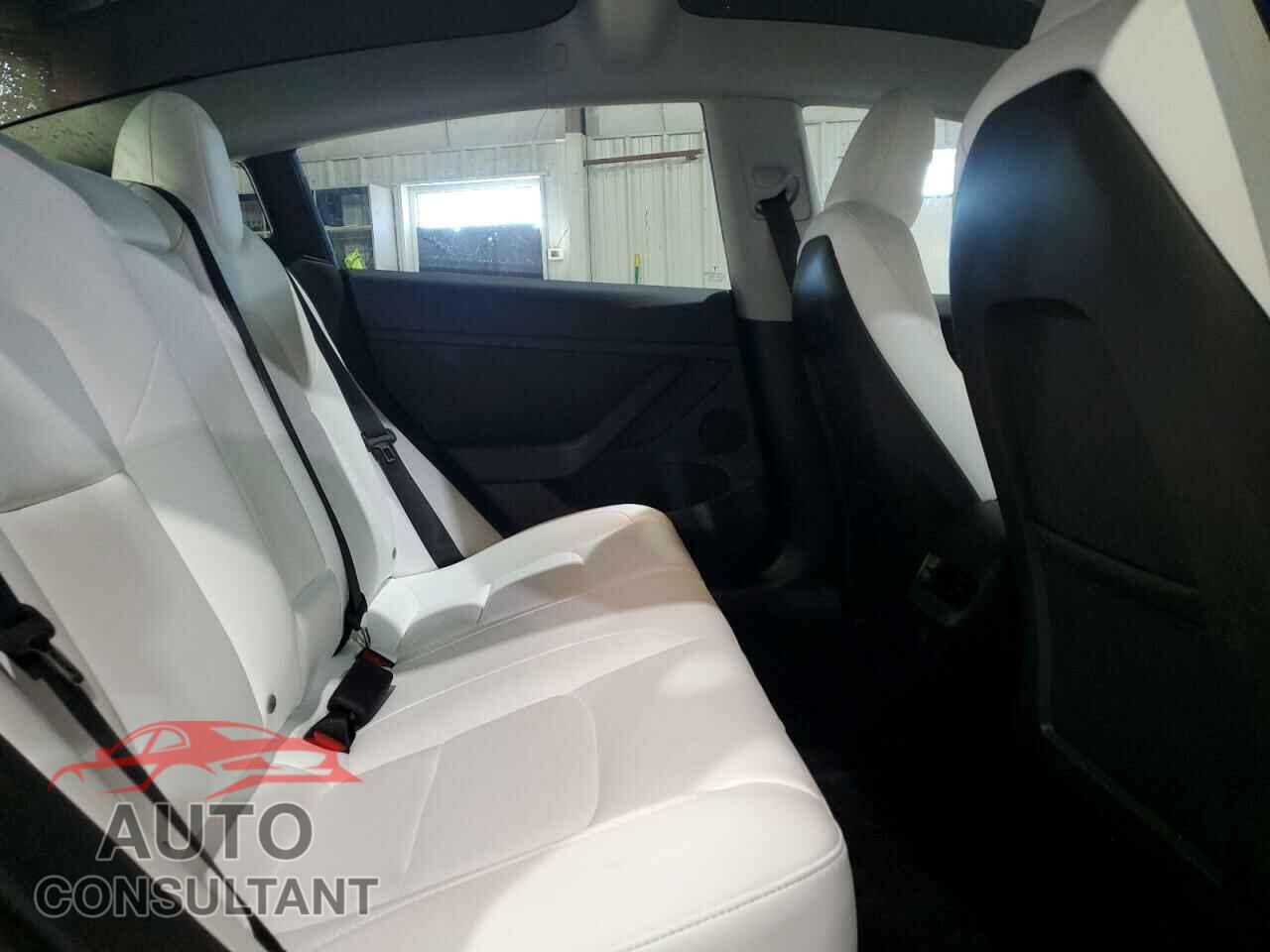 TESLA MODEL 3 2023 - 5YJ3E1EA7PF689116