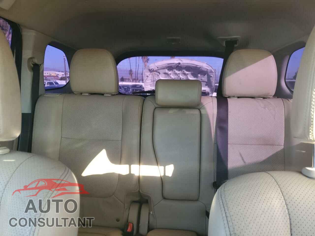 MITSUBISHI OUTLANDER 2017 - JA4AD3A38HZ065540